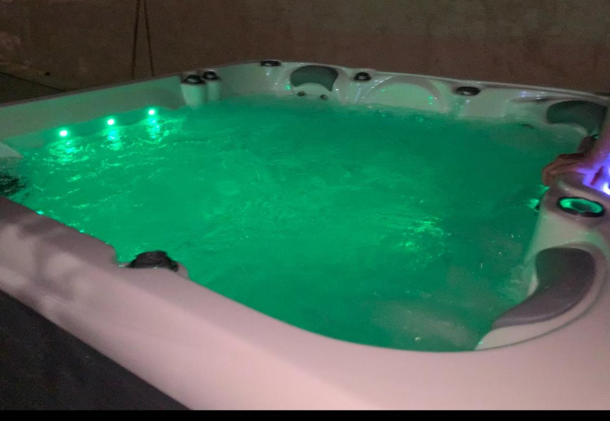 Gites Les Chalets Vezzani Spa Exteriér fotografie