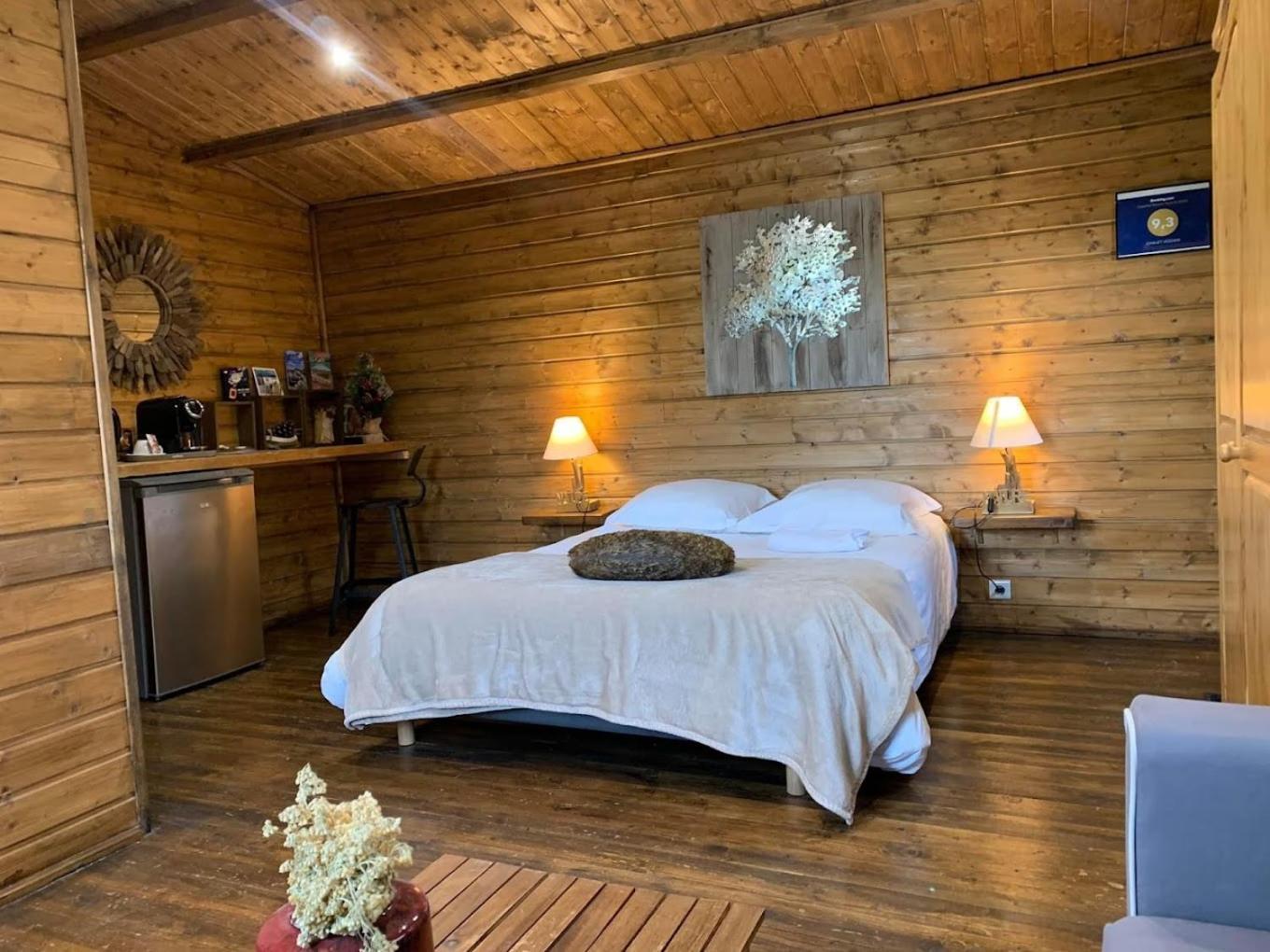 Gites Les Chalets Vezzani Spa Exteriér fotografie