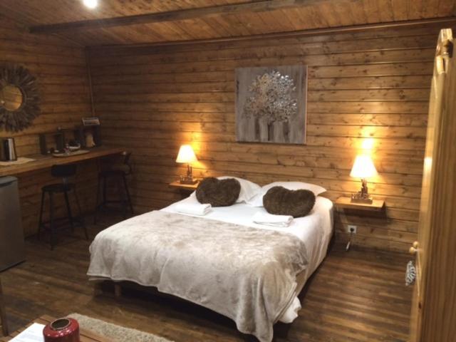 Gites Les Chalets Vezzani Spa Exteriér fotografie